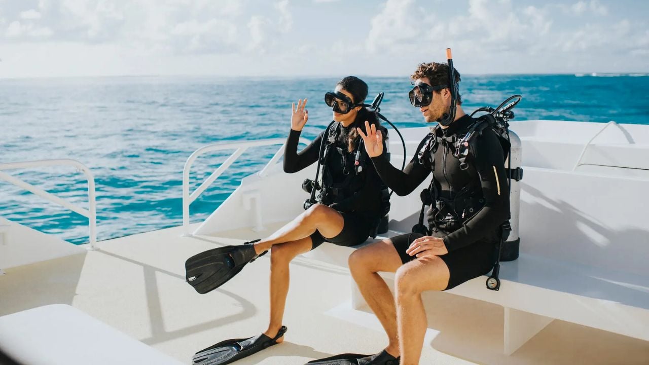 Club Med Turkoise scuba divers