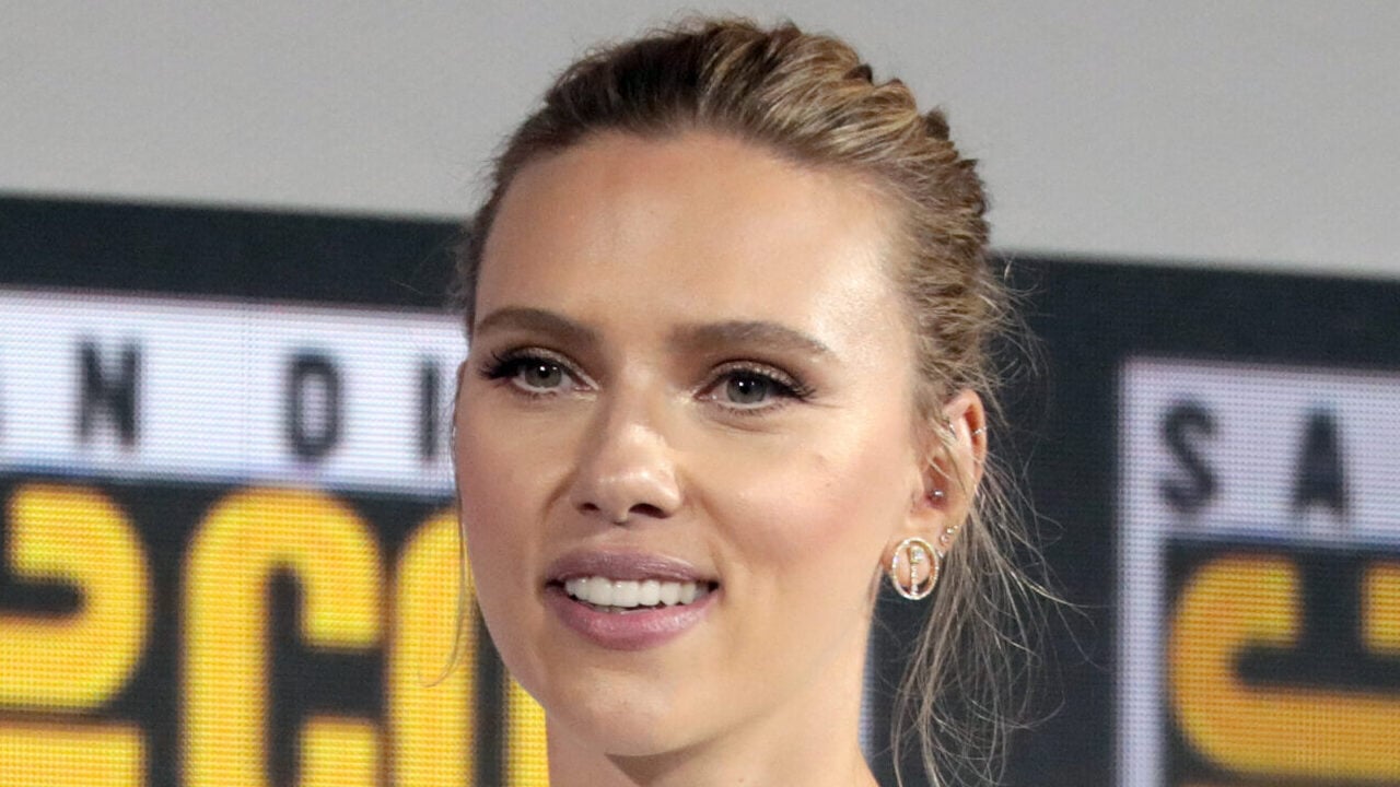Scarlett Johansson by Gage Skidmore 2 cropped 2 scaled e1707927978454